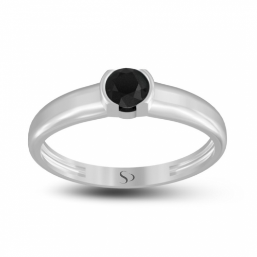 0.61 Karat Siyah Pırlanta Kadın Yüzük