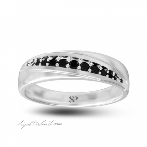 0.18 Karat Siyah Pırlanta Kadın Yüzük