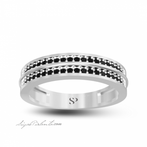 0.27 Karat Siyah Pırlanta Kadın Yüzük
