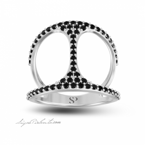 0.76 Karat Siyah Pırlanta Kadın Yüzük