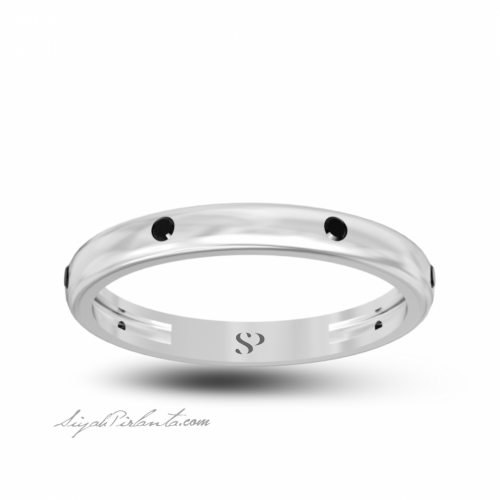 0.10 Karat Siyah Pırlanta Kadın Yüzük