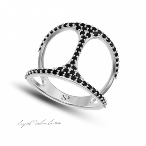 0.76 Karat Siyah Pırlanta Kadın Yüzük