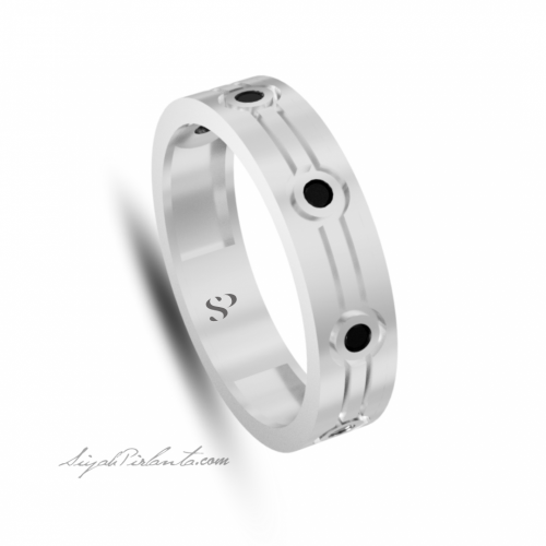 0.26 Karat Siyah Pırlanta Erkek Yüzük