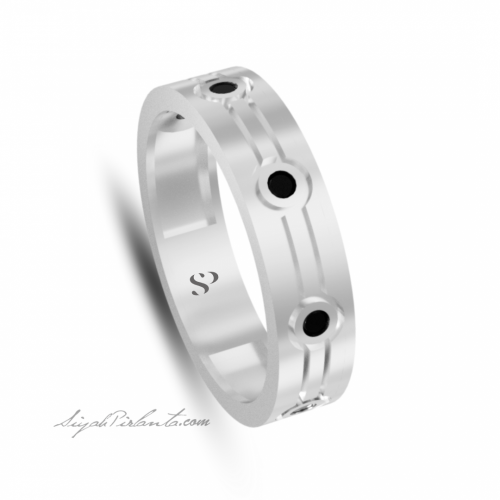 0.26 Karat Siyah Pırlanta Erkek Yüzük